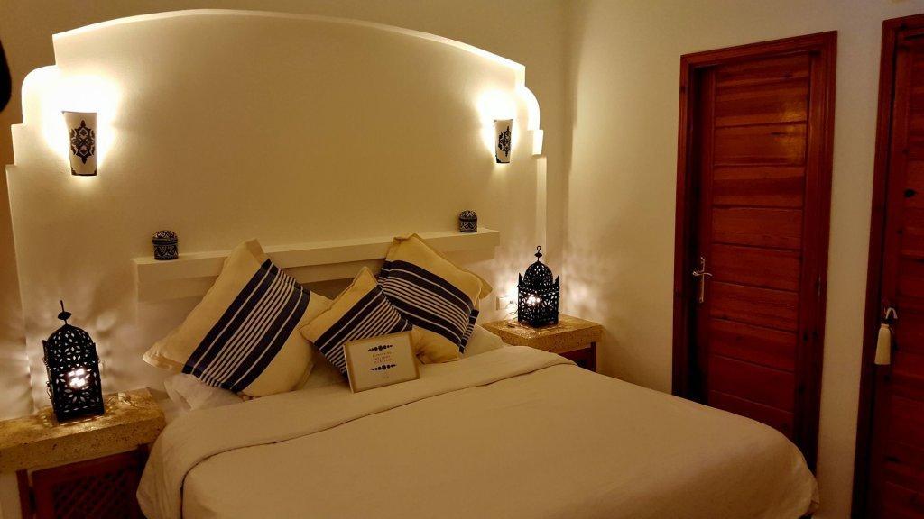 Hotel Al Alba Hammam & Restaurant Asilah Exterior photo