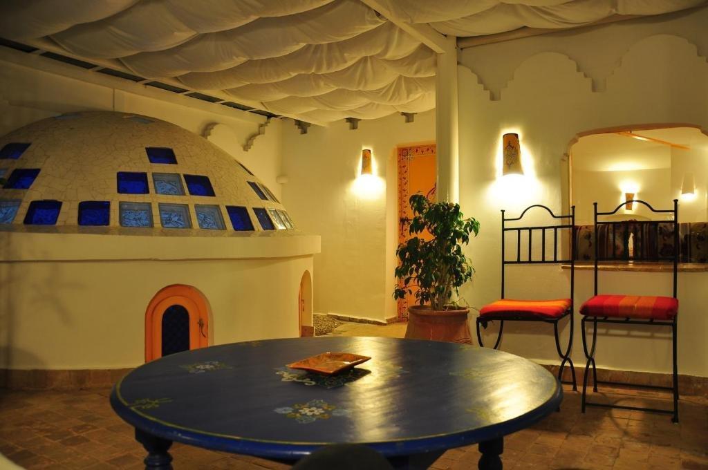 Hotel Al Alba Hammam & Restaurant Asilah Exterior photo