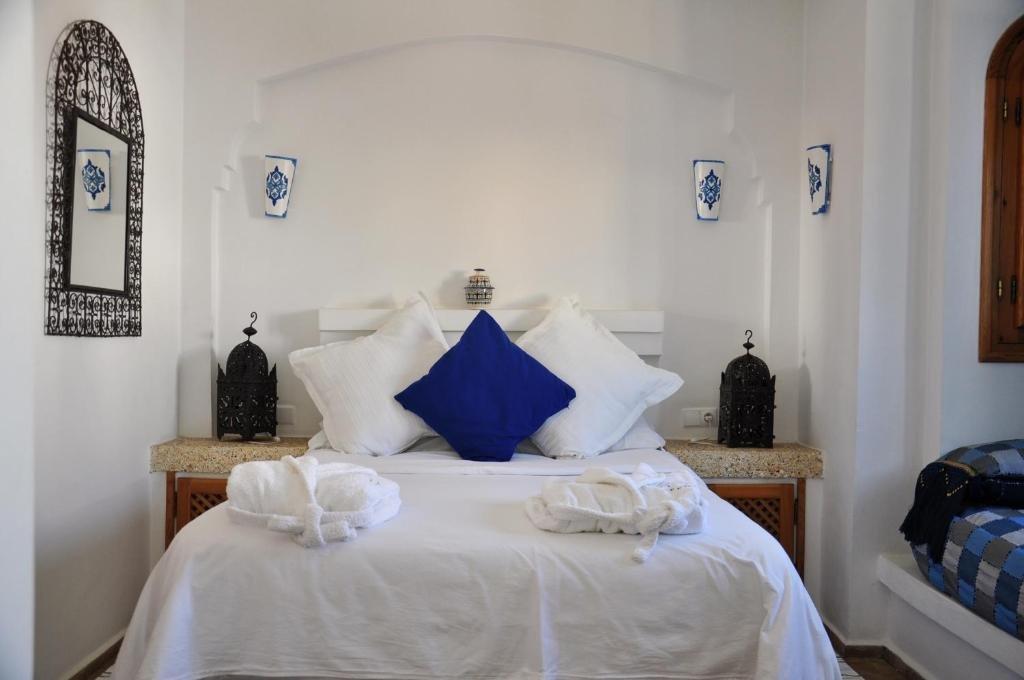 Hotel Al Alba Hammam & Restaurant Asilah Exterior photo